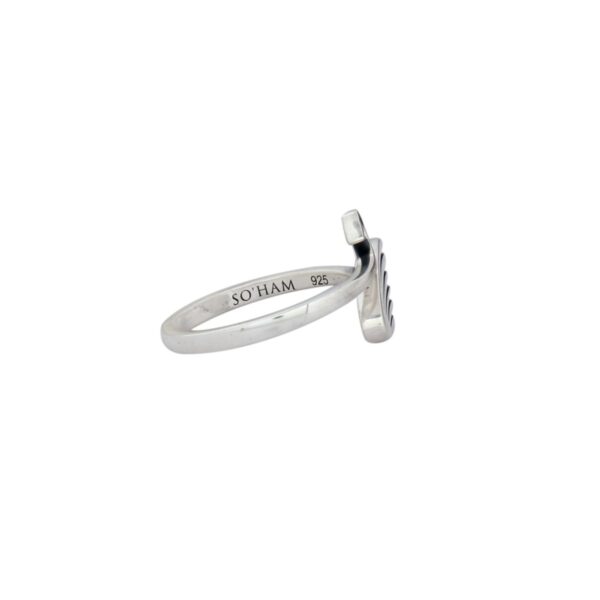 Demo - Hamsa Ring with Blue Sapphire – Silver - Image 3