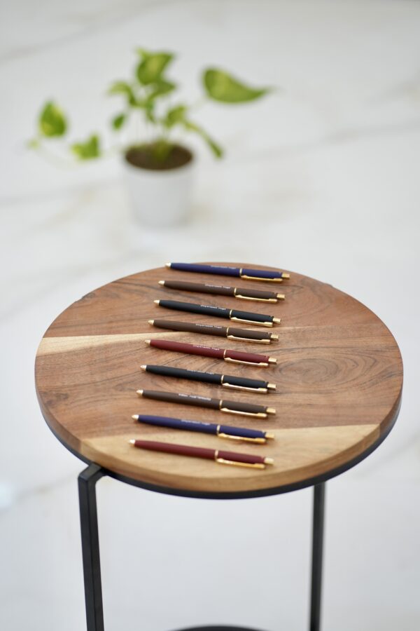 Yoga Gifts – Premium Pen & Keychain Set - Image 2